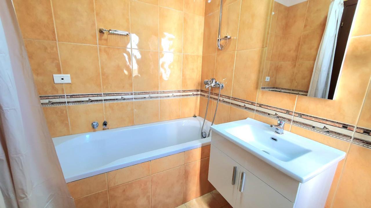 Star Apartment Tiran Dış mekan fotoğraf