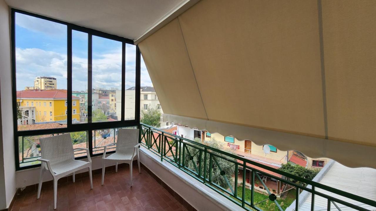 Star Apartment Tiran Dış mekan fotoğraf